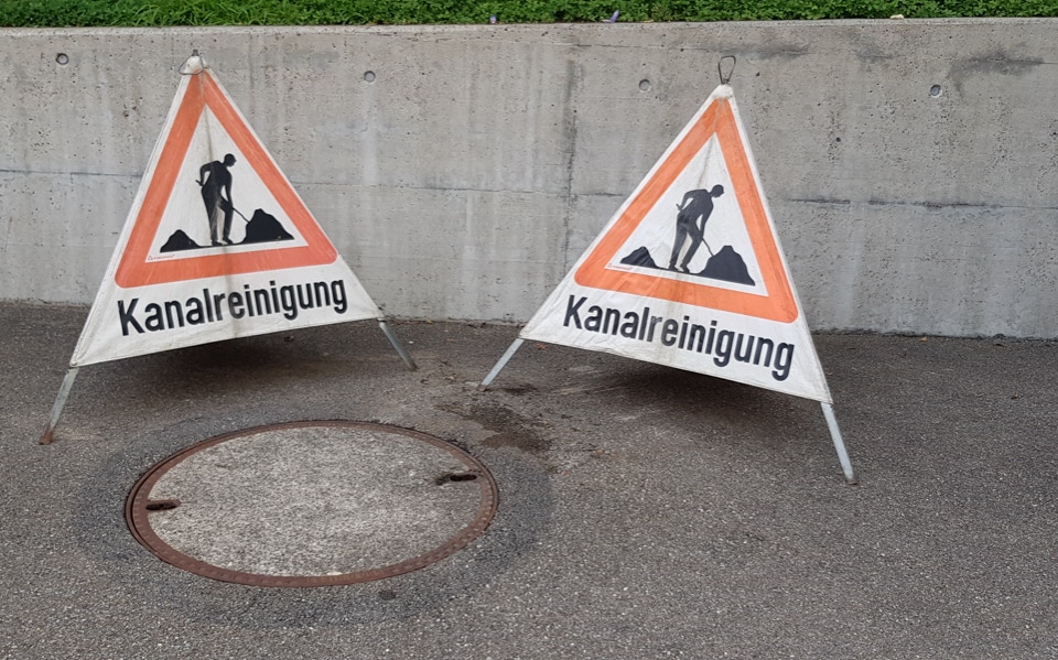 Abflussreinigung WC oder Toilette verstopft